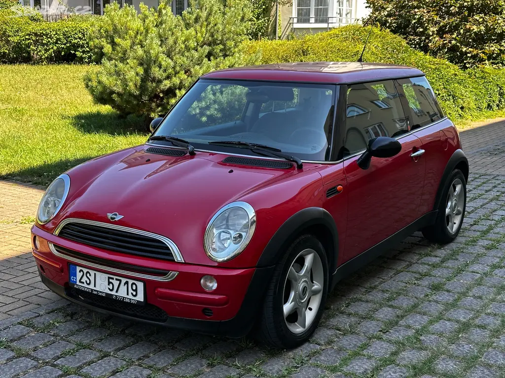 Mini Cooper One 1.6i ALU kola Klima